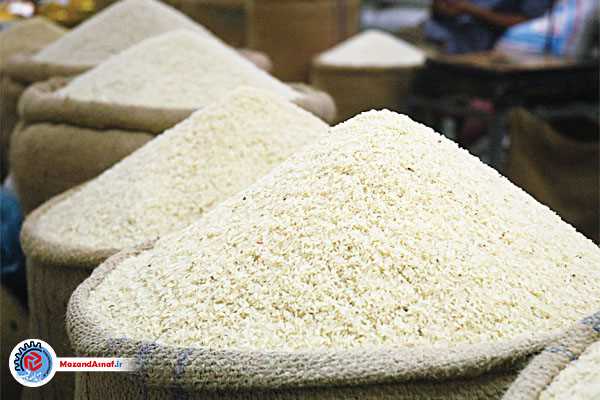 کشف ۱.۲ تن برنج تقلبی در بابل 