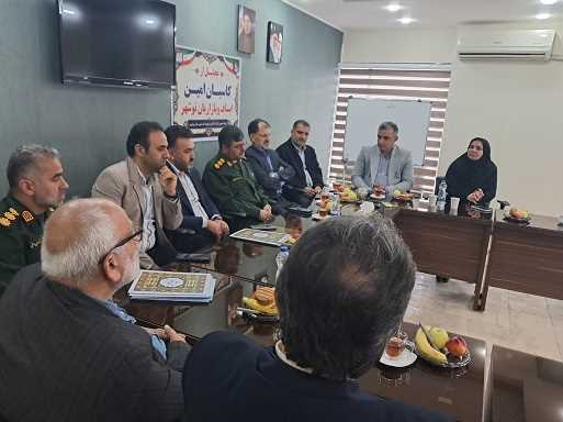 تجلیل از کاسبان امین و جهادگران اصناف نوشهر به‌روایت تصویر