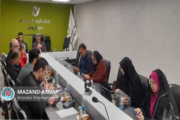 آغاز صدور دسته‌چک دیجیتال برای سهولت مبادلات مالی اصناف/بانک قرض‌الحسنه مهر ایران؛ انتخاب یک‌سوم اصناف مازندران