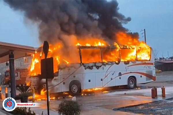 اتوبوس پایانه مسافربری رامسر در آتش سوخت