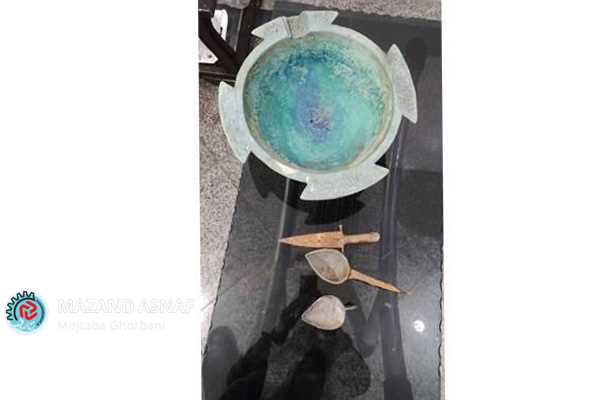  اشیای تاریخی دوره سلجوقی از مغازه طلافروشی در ساری کشف شد