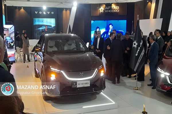رونمایی از خودروی مزدا EZ-60 در نمایشگاه خودرو+ قیمت و تصاویر