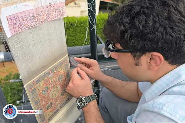 یکی از ریزباف‌ترین فرش‌های جهان در رامسر خلق شد